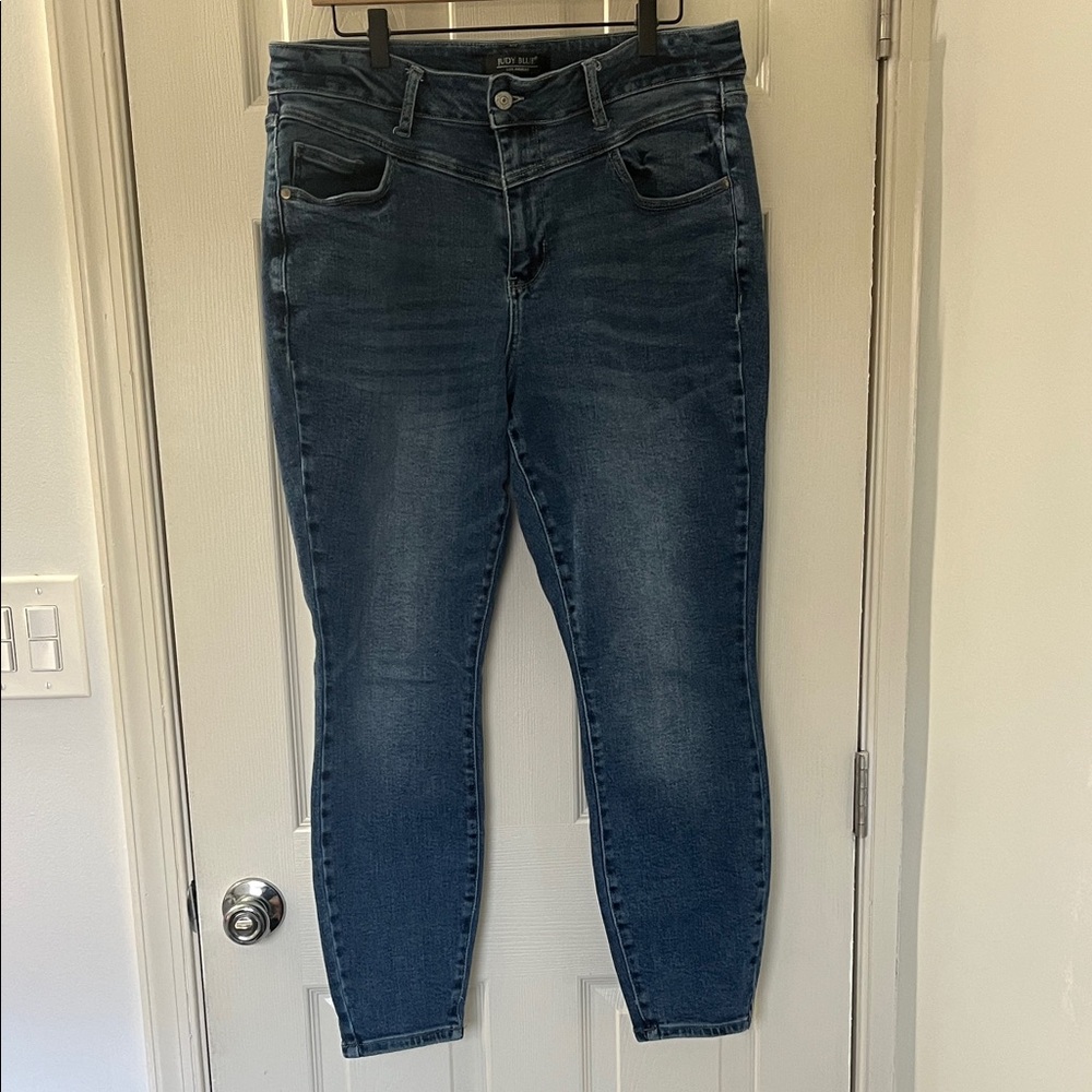Judy Blue Dark Wash High-Rise Skinny Jeans